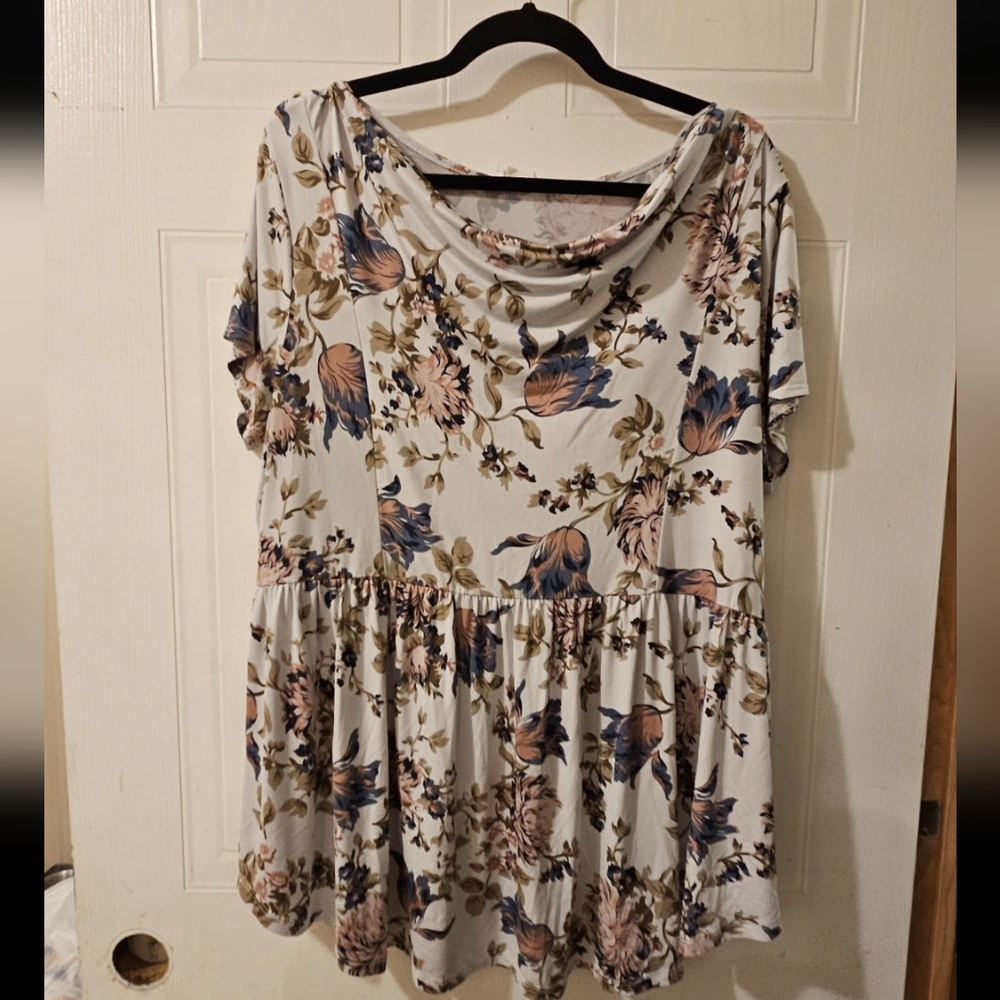 Womans blouse 2x